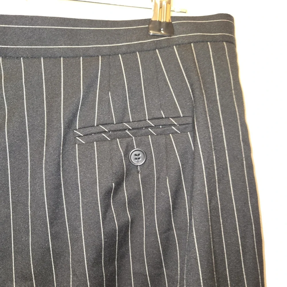 Talbots Petites Stretch Pants Straight Leg Black w/ White Pin Stripes Size 12P - Picture 2 of 6